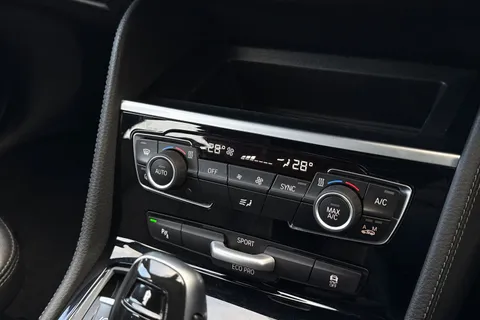 LL70TFV BMW 2 Series Gran Tourer 2.0 220i GPF M Sport DCT Euro 6 (s/s) 5dr Thumbnail #19