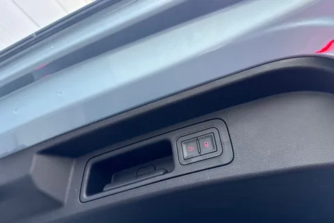 LC25KBZ BYD Seal U 1.5 DM-i 18.3kWh Design CVT Auto AWD Euro 6 (s/s) 5dr Thumbnail #27