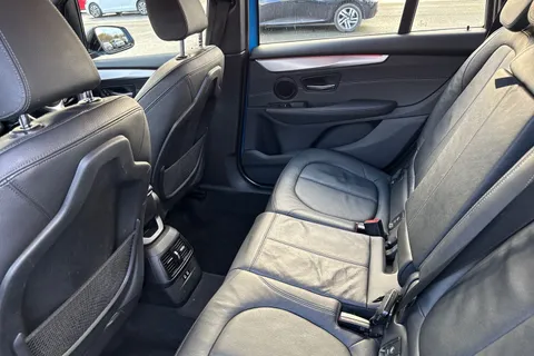 LL70TFV BMW 2 Series Gran Tourer 2.0 220i GPF M Sport DCT Euro 6 (s/s) 5dr Thumbnail #37