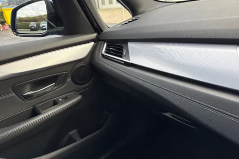 LL70TFV BMW 2 Series Gran Tourer 2.0 220i GPF M Sport DCT Euro 6 (s/s) 5dr Thumbnail #60