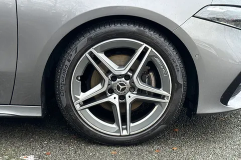 NG24SKN Mercedes-Benz A Class 1.3 A180h MHEV AMG Line (Premium) 7G-DCT Euro 6 (s/s) 5dr Thumbnail #10