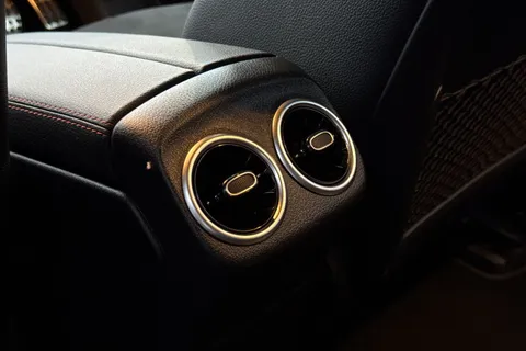 NG24SKN Mercedes-Benz A Class 1.3 A180h MHEV AMG Line (Premium) 7G-DCT Euro 6 (s/s) 5dr Thumbnail #37