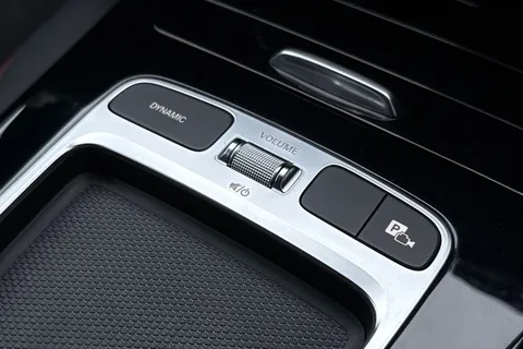 NG24SKN Mercedes-Benz A Class 1.3 A180h MHEV AMG Line (Premium) 7G-DCT Euro 6 (s/s) 5dr Thumbnail #46