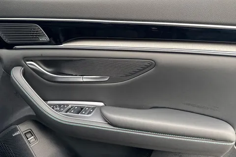 LB25NCU BYD Seal U 1.5 DM-i 26.6kWh Comfort CVT Auto Euro 6 (s/s) 5dr Thumbnail #18