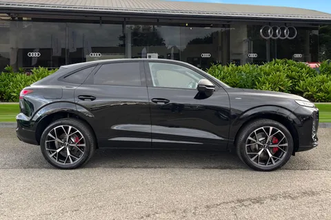  Audi Q3 1.5 e-hybrid Launch Edition Plus Sportback S Tronic Euro 6 (s/s) 5dr 26kWh Thumbnail #4