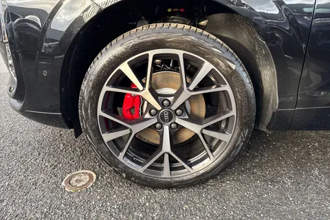  Audi Q3 1.5 e-hybrid Launch Edition Plus Sportback S Tronic Euro 6 (s/s) 5dr 26kWh Thumbnail #10