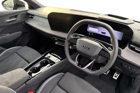  Audi Q3 1.5 e-hybrid Launch Edition Plus Sportback S Tronic Euro 6 (s/s) 5dr 26kWh Thumbnail #14