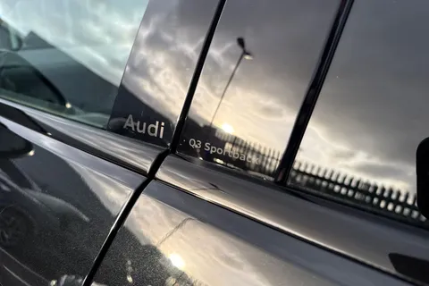  Audi Q3 1.5 e-hybrid Launch Edition Plus Sportback S Tronic Euro 6 (s/s) 5dr 26kWh Thumbnail #29
