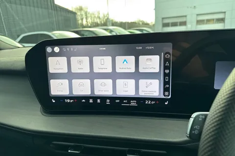  Audi Q3 1.5 e-hybrid Launch Edition Plus Sportback S Tronic Euro 6 (s/s) 5dr 26kWh Thumbnail #40