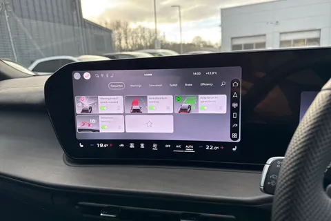  Audi Q3 1.5 e-hybrid Launch Edition Plus Sportback S Tronic Euro 6 (s/s) 5dr 26kWh Thumbnail #46