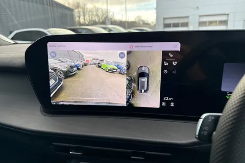  Audi Q3 1.5 e-hybrid Launch Edition Plus Sportback S Tronic Euro 6 (s/s) 5dr 26kWh Thumbnail #47