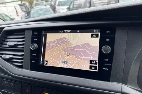 PK74OAO Volkswagen Transporter T30 Panel van Highline SWB 204 PS 2.0 TDI 7sp DSG Thumbnail #17