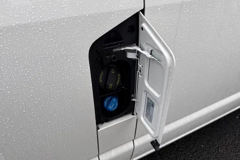 PK74ODT Volkswagen Transporter T32 Kombi Highline SWB 150 PS 2.0 TDI 6sp Manual Thumbnail #28