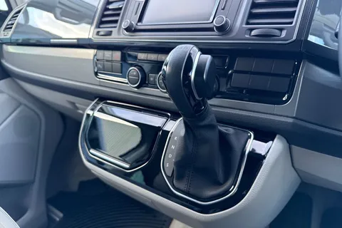 SV69WHR Volkswagen California Ocean SWB 150 PS 2.0 TDI BMT 7sp DSG Thumbnail #22