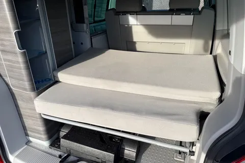 SV69WHR Volkswagen California Ocean SWB 150 PS 2.0 TDI BMT 7sp DSG Thumbnail #41