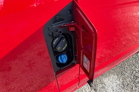 SV69WHR Volkswagen California Ocean SWB 150 PS 2.0 TDI BMT 7sp DSG Thumbnail #44