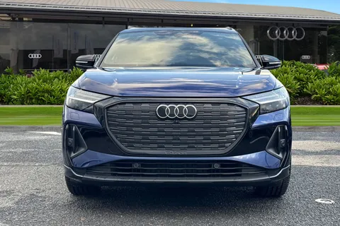  Audi Q4 e-tron 45 Black Edition Auto 5dr 82kWh Thumbnail #6