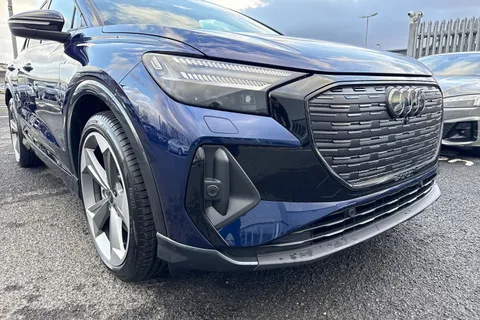  Audi Q4 e-tron 45 Black Edition Auto 5dr 82kWh Thumbnail #9