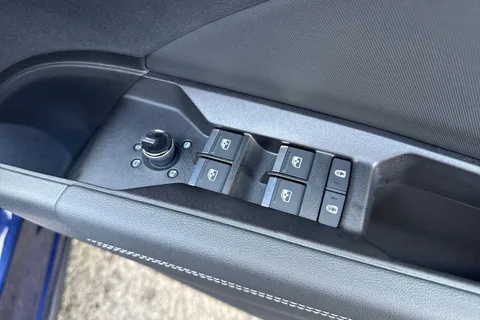  Audi Q4 e-tron 45 Black Edition Auto 5dr 82kWh Thumbnail #21