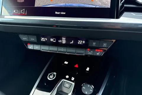  Audi Q4 e-tron 45 Black Edition Auto 5dr 82kWh Thumbnail #22