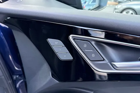  Audi Q4 e-tron 45 Black Edition Auto 5dr 82kWh Thumbnail #31