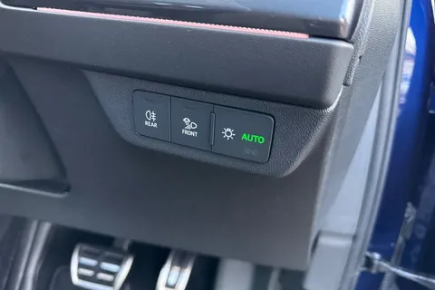  Audi Q4 e-tron 45 Black Edition Auto 5dr 82kWh Thumbnail #32