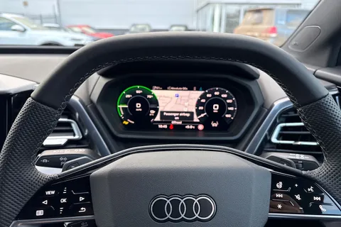  Audi Q4 e-tron 45 Black Edition Auto 5dr 82kWh Thumbnail #34