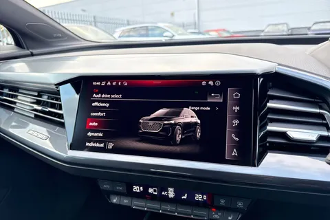  Audi Q4 e-tron 45 Black Edition Auto 5dr 82kWh Thumbnail #47