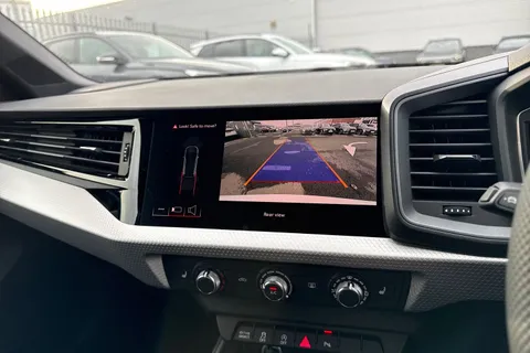  Audi A1 1.0 TFSI 30 Black Edition Sportback S Tronic Euro 6 (s/s) 5dr Thumbnail #44