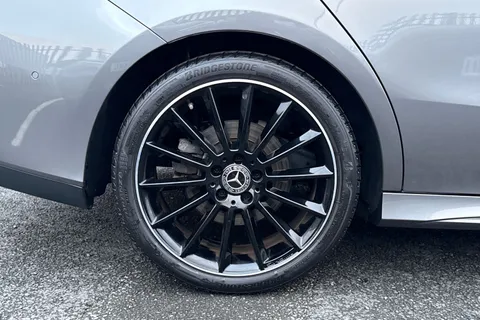 KR72NHB Mercedes-Benz Cla Class 2.0 CLA220d AMG Line Night Edition (Premium Plus) Coupe 8G-DCT Euro 6 (s/s) 4dr Thumbnail #12