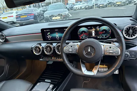 KR72NHB Mercedes-Benz Cla Class 2.0 CLA220d AMG Line Night Edition (Premium Plus) Coupe 8G-DCT Euro 6 (s/s) 4dr Thumbnail #18