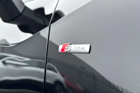 Audi Q2 1.0 TFSI 30 Black Edition Euro 6 (s/s) 5dr Thumbnail #26