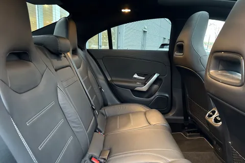 KR72NHB Mercedes-Benz Cla Class 2.0 CLA220d AMG Line Night Edition (Premium Plus) Coupe 8G-DCT Euro 6 (s/s) 4dr Thumbnail #36