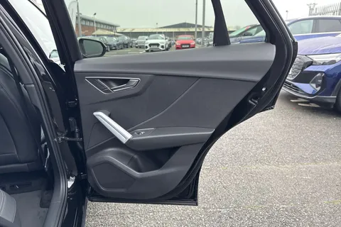 Audi Q2 1.0 TFSI 30 Black Edition Euro 6 (s/s) 5dr Thumbnail #41