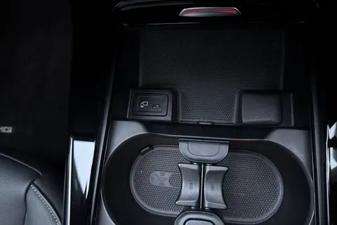 KR72NHB Mercedes-Benz Cla Class 2.0 CLA220d AMG Line Night Edition (Premium Plus) Coupe 8G-DCT Euro 6 (s/s) 4dr Thumbnail #52