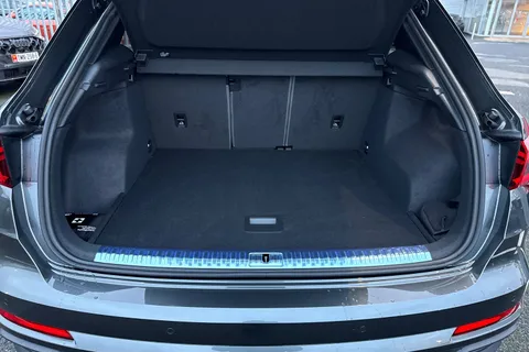 Audi Q3 2.0 TDI 35 S line S Tronic Euro 6 (s/s) 5dr Thumbnail #7