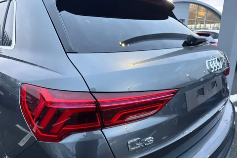 Audi Q3 2.0 TDI 35 S line S Tronic Euro 6 (s/s) 5dr Thumbnail #8