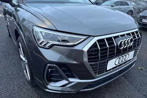 Audi Q3 2.0 TDI 35 S line S Tronic Euro 6 (s/s) 5dr Thumbnail #9