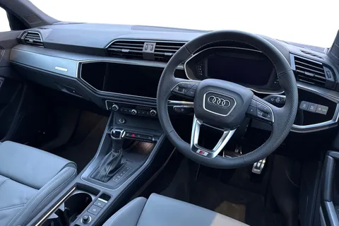 Audi Q3 2.0 TDI 35 S line S Tronic Euro 6 (s/s) 5dr Thumbnail #14