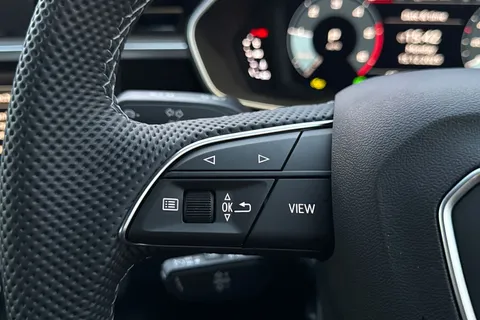 Audi Q3 2.0 TDI 35 S line S Tronic Euro 6 (s/s) 5dr Thumbnail #42