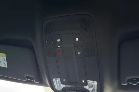 Audi Q3 2.0 TDI 35 S line S Tronic Euro 6 (s/s) 5dr Thumbnail #53