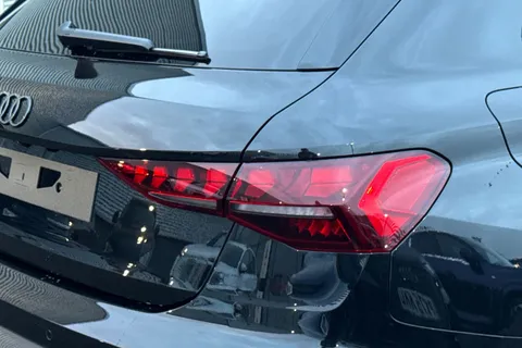  Audi RS 3 RS 3 TFSI Quattro 400 Carbon Black 5dr S Tronic Thumbnail #8