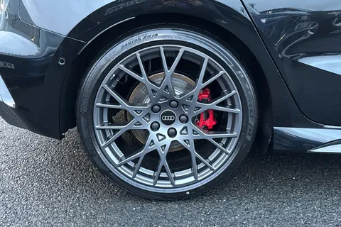  Audi RS 3 RS 3 TFSI Quattro 400 Carbon Black 5dr S Tronic Thumbnail #12