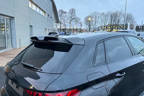  Audi RS 3 RS 3 TFSI Quattro 400 Carbon Black 5dr S Tronic Thumbnail #31