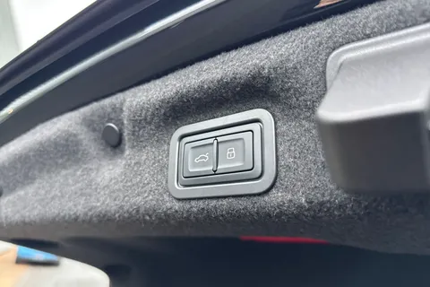 PX75ZBC Audi A6 Saloon Edition 1 TDI quattro 204 PS S tronic Thumbnail #37