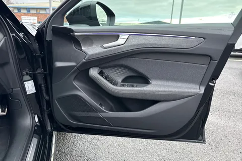 PX75ZBC Audi A6 Saloon Edition 1 TDI quattro 204 PS S tronic Thumbnail #45