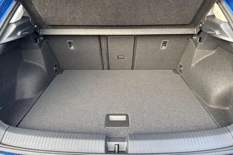 Volkswagen T-Roc 1.5 TSI Life 5dr DSG Thumbnail #9