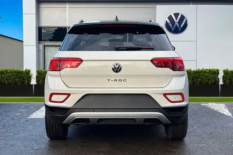 Volkswagen T-Roc 1.0 TSI Style 5dr Thumbnail #5
