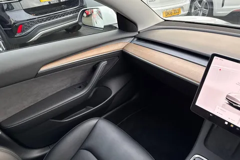 MM72JXU Tesla Model 3 RWD 4dr Auto Thumbnail #14