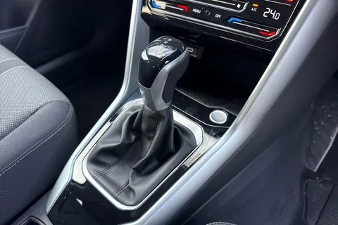 Volkswagen T-Roc 1.5 TSI Life 5dr DSG Thumbnail #19